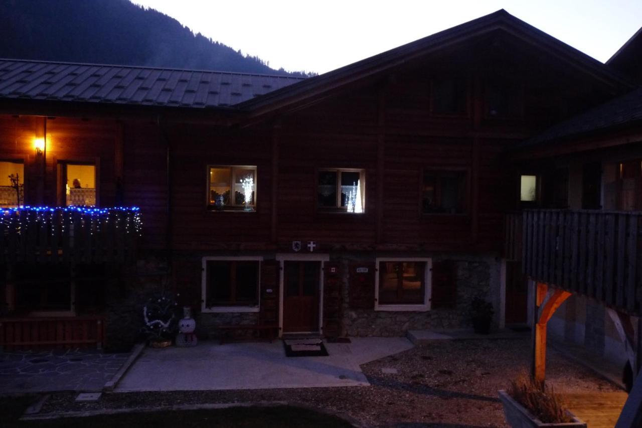"Namaste" Chambre Zen Au Calme Saint-Jean-dʼAulps Exterior foto